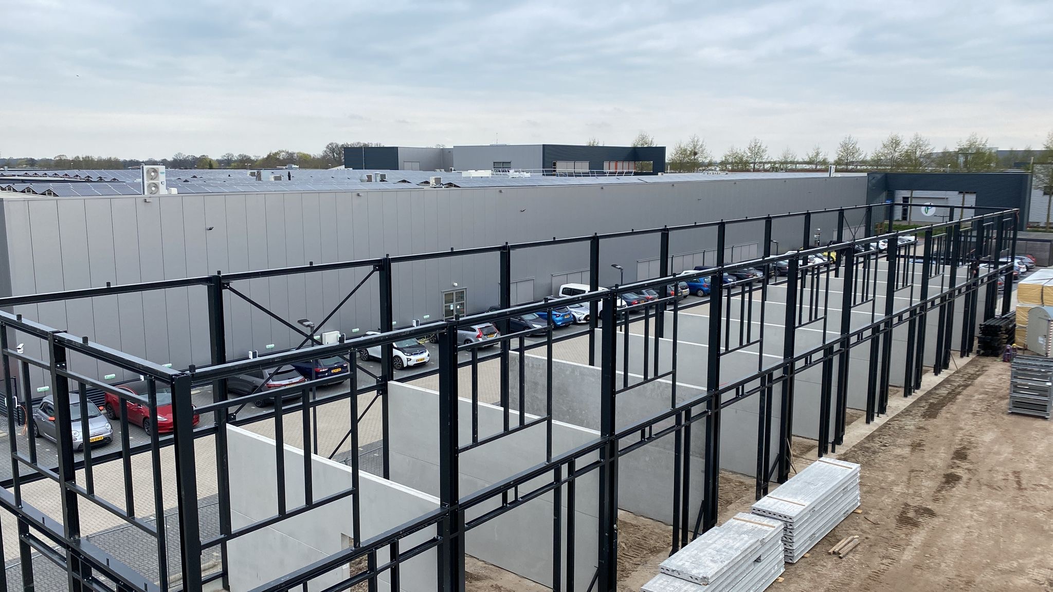 Bedrijfsverzamelgebouw Ede